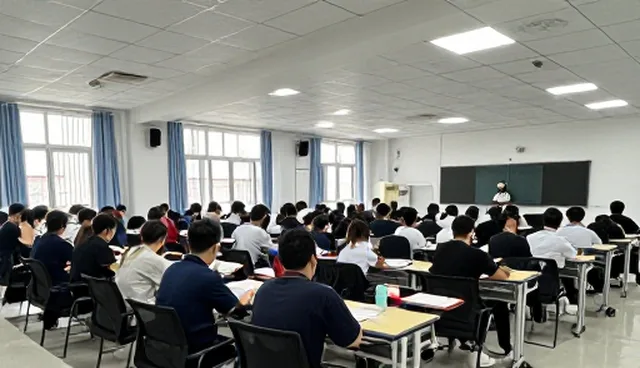 企业选型技术培训时需关注的系统兼容性要点
